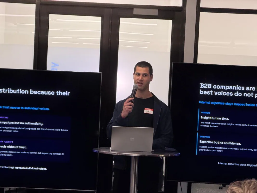 Bloomberry.ai pitch deck shown during the AI-tonomy founder showcase