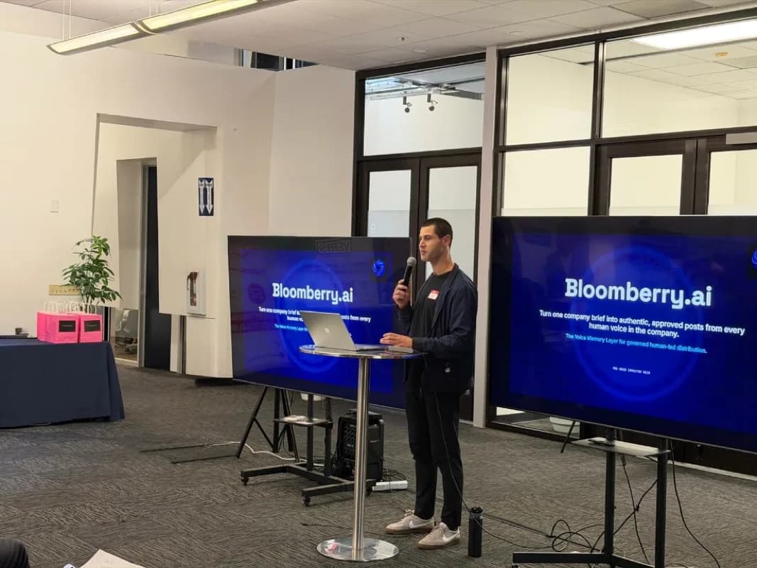 Sadok Hasan presenting Bloomberry.ai at the AI-tonomy lightning pitch event